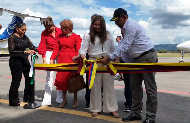  - El gigante chino que puso sus ojos en un pequeño aeropuerto en el centro de Colombia