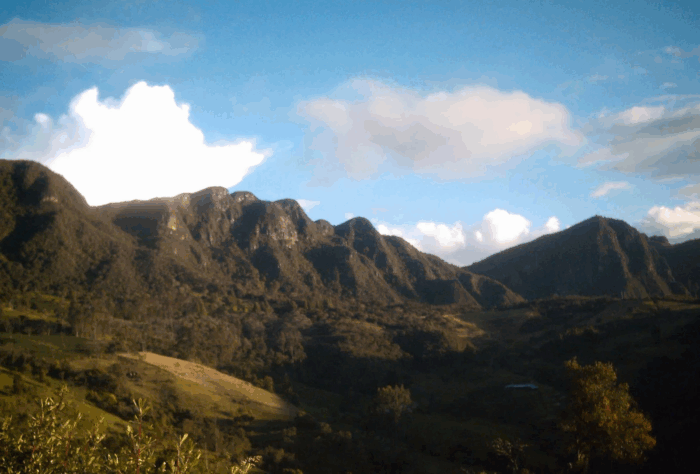  - Cuál es el pueblo de Cundinamarca que ganó fama internacional como uno de los más lindos del mundo
