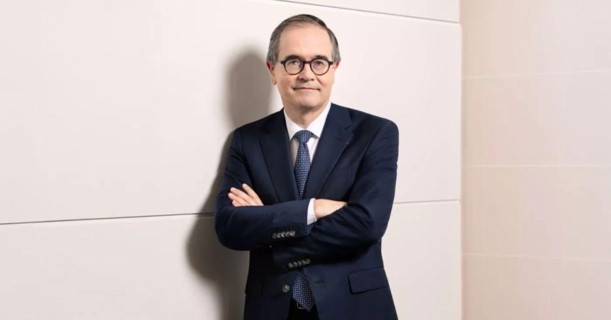 La millonaria apuesta de los franceses de Renault para que la planta de Envigado produzca híbridos o eléctricos - La millonaria apuesta de los franceses de Renault para que la planta de Envigado produzca híbridos o eléctricos