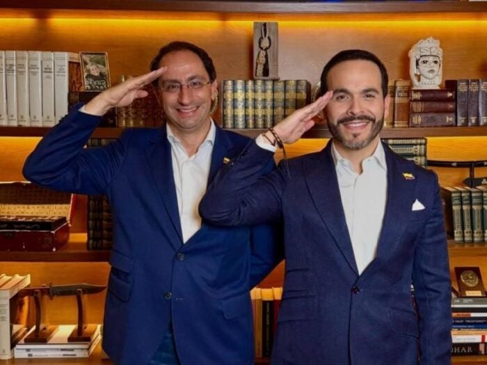 El triunfo de Abelardo De La Espriella y José Manuel Restrepo en primera vuelta han despertado confianza internacional