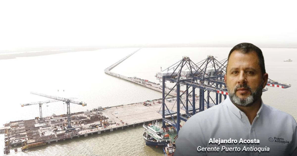  - Uno de los grandes barcos de containers arribó a Puerto Antioquia en Urabá