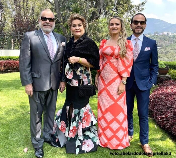 El cambio extremo de un abogado sibarita a un aguerrido político: Abelardo De la Espriellla familia de abelardo de la espriella
