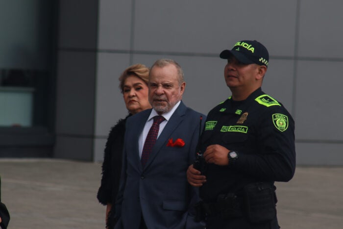 - “Seré el Presidente de todos los colombianos”: Abelardo de la Espriella recibe la credencial de presidente de Colombia