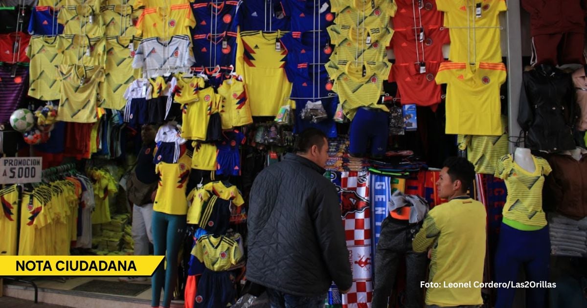  - Los vendedores de camisetas de la Selección Colombia llevaron la peor parte tras la eliminación del Mundial
