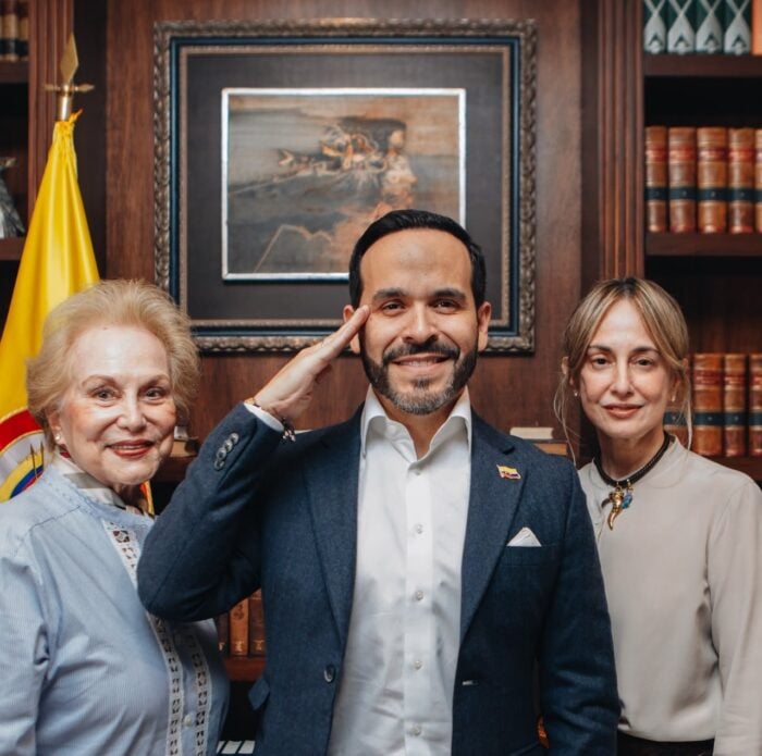 El éxito internacional de Silvia Tcherassi que De la Espriella quiere convertir en diplomacia cultural y empresarial - El éxito internacional de Silvia Tcherassi que De la Espriella quiere convertir en diplomacia cultural y empresarial