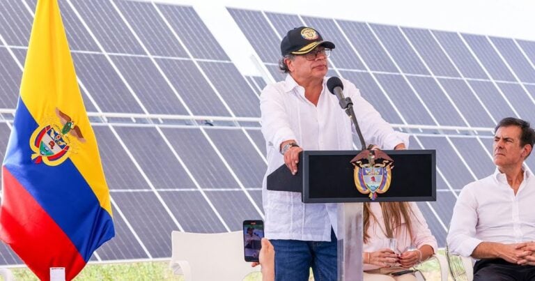  - Las2orillas.co: Historias, voces y noticias de Colombia
