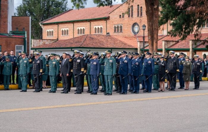  - Quiénes integran la cúpula militar que conformó Petro hace menos de un año y le rendirá honores al Tigre en Cali