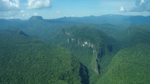 El rincón de Colombia, escondido en los Llanos Orientales, donde parece que la lluvia desafía la gravedad - El rincón de Colombia, escondido en los Llanos Orientales, donde parece que la lluvia desafía la gravedad