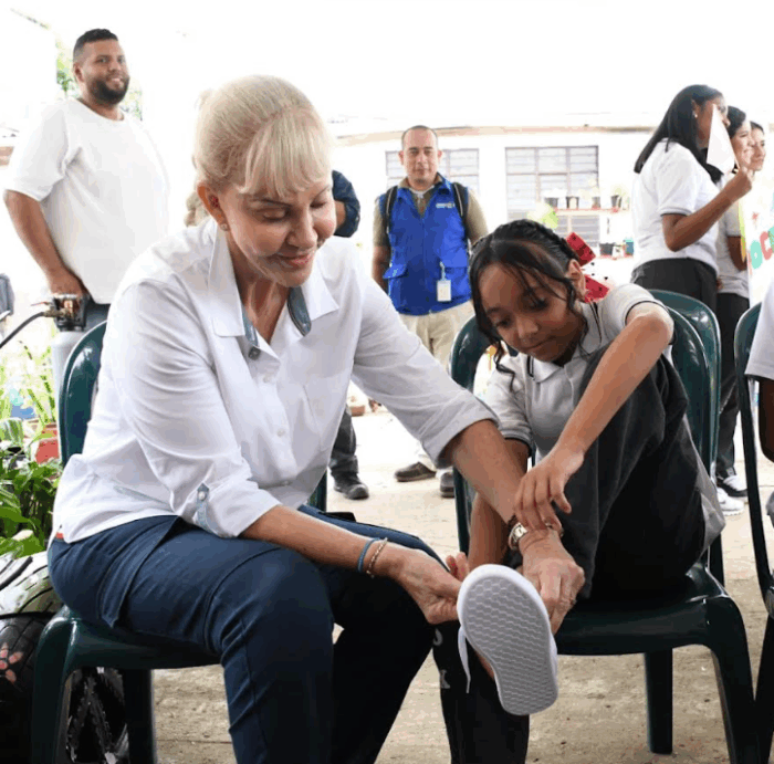 Los nuevos zapatos que transformaron la vida de 30.000 niños en el Valle del Cauca - Los nuevos zapatos que transformaron la vida de 30.000 niños en el Valle del Cauca