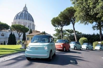 El pequeño topolino que nació en Italia hace un siglo regresa como carro oficial del Vaticano - El pequeño topolino que nació en Italia hace un siglo regresa como carro oficial del Vaticano