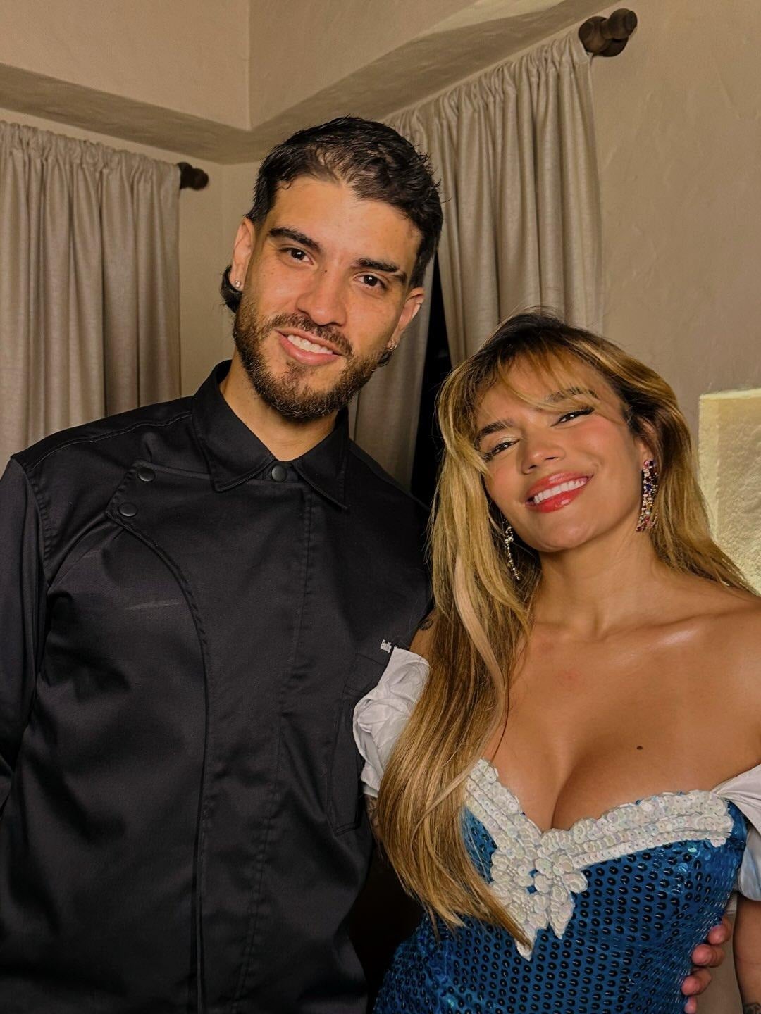 El pereirano que encontró la receta para ganarse la confianza de Karol G y dirigir su proyecto gastronómico - El pereirano que encontró la receta para ganarse la confianza de Karol G y dirigir su proyecto gastronómico