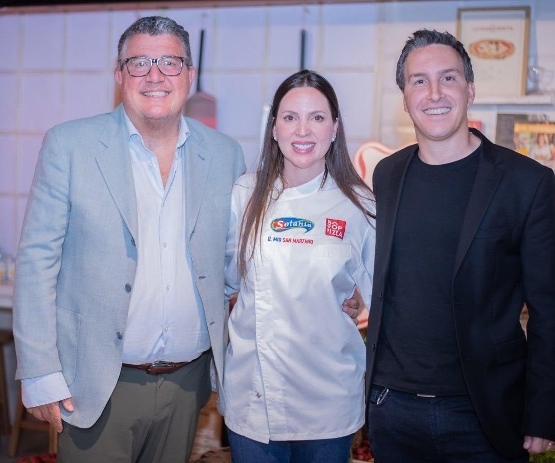 La famosa pizzería de Bogotá que cerró histórico negocio con empresa italiana para traer auténtico tomate San Marzano - La famosa pizzería de Bogotá que cerró histórico negocio con empresa italiana para traer auténtico tomate San Marzano