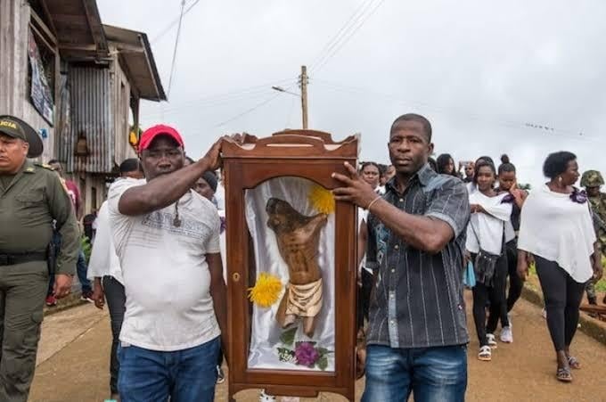 El Cristo que se salvó del cilindro bomba de las Farc en Bojayá será patrimonio de la nación - El Cristo que se salvó del cilindro bomba de las Farc en Bojayá será patrimonio de la nación