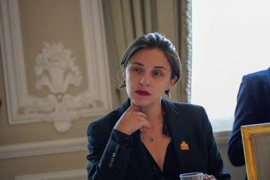 Francia y los 6 ministros de Petro que el libro de la Verdad de De la Espriella señala con dedo acusador - Francia y los 6 ministros de Petro que el libro de la Verdad de De la Espriella señala con dedo acusador