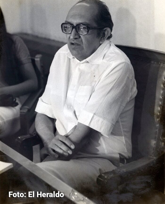 Cuando Plinio Apuleyo Mendoza dejó atrás la izquierda para defender tesis conservadoras y terminar admirado por Uribe - Cuando Plinio Apuleyo Mendoza dejó atrás la izquierda para defender tesis conservadoras y terminar admirado por Uribe