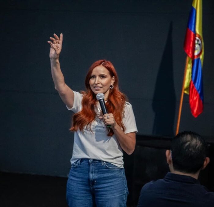 Quién es la pastora cristiana del grupo G12 elegida por Abelardo de la Espriella como Gerente para Bogotá pastora