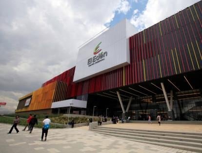 Luis Carlos Sarmiento entró pisando duro al rentable negocio del entretenimiento a competir con Cine Colombia y Cinemark - Luis Carlos Sarmiento entró pisando duro al rentable negocio del entretenimiento a competir con Cine Colombia y Cinemark