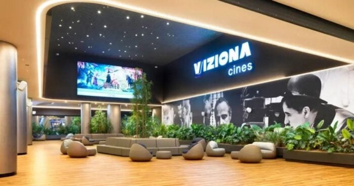 Luis Carlos Sarmiento entró pisando duro al rentable negocio del entretenimiento a competir con Cine Colombia y Cinemark - Luis Carlos Sarmiento entró pisando duro al rentable negocio del entretenimiento a competir con Cine Colombia y Cinemark