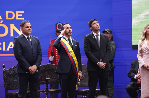 Un ciudadano con una demanda puso al Presidente a pedir disculpas por meterle religión a la posesión - Un ciudadano con una demanda puso al Presidente a pedir disculpas por meterle religión a la posesión