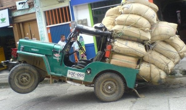 - El Jeep Willys nació para la guerra, pero terminó conquistando las montañas de Colombia y cambiando la vida del campo
