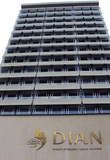 El nuevo director de la Dian tendrá que eliminar el IVA, algo que ya logró con una demanda ganada - El nuevo director de la Dian tendrá que eliminar el IVA, algo que ya logró con una demanda ganada