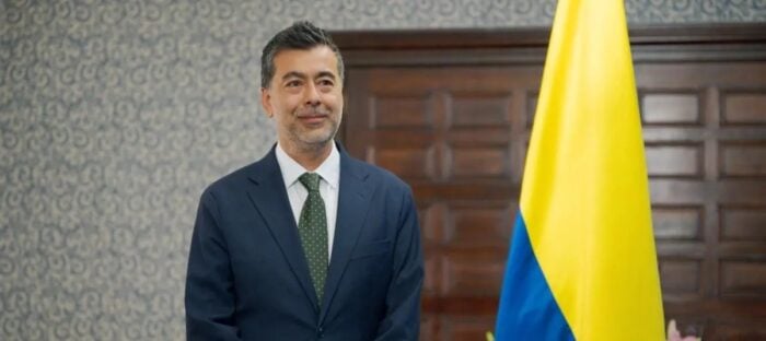 El Coronel retirado de la Policía que desde Migración Colombia deberá aplicarle la ley a los extranjeros ilegales - El Coronel retirado de la Policía que desde Migración Colombia deberá aplicarle la ley a los extranjeros ilegales