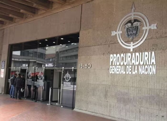 Las denuncias sobre el origen de su riqueza que pesan sobre el Contralor que se posesiona mañana en su tierra - Las denuncias sobre el origen de su riqueza que pesan sobre el Contralor que se posesiona mañana en su tierra