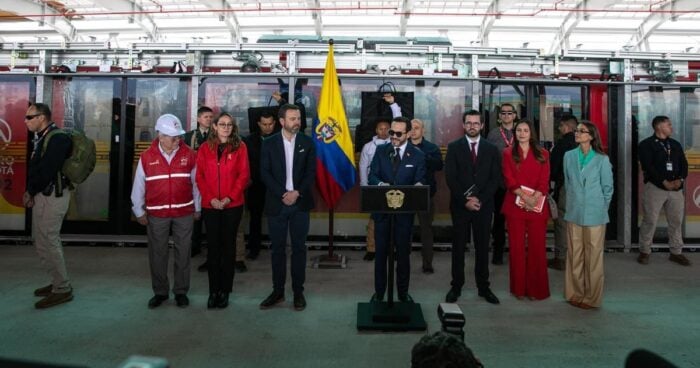  - Así fue el primer viaje de Abelardo De la Espriella en el Metro de Bogotá