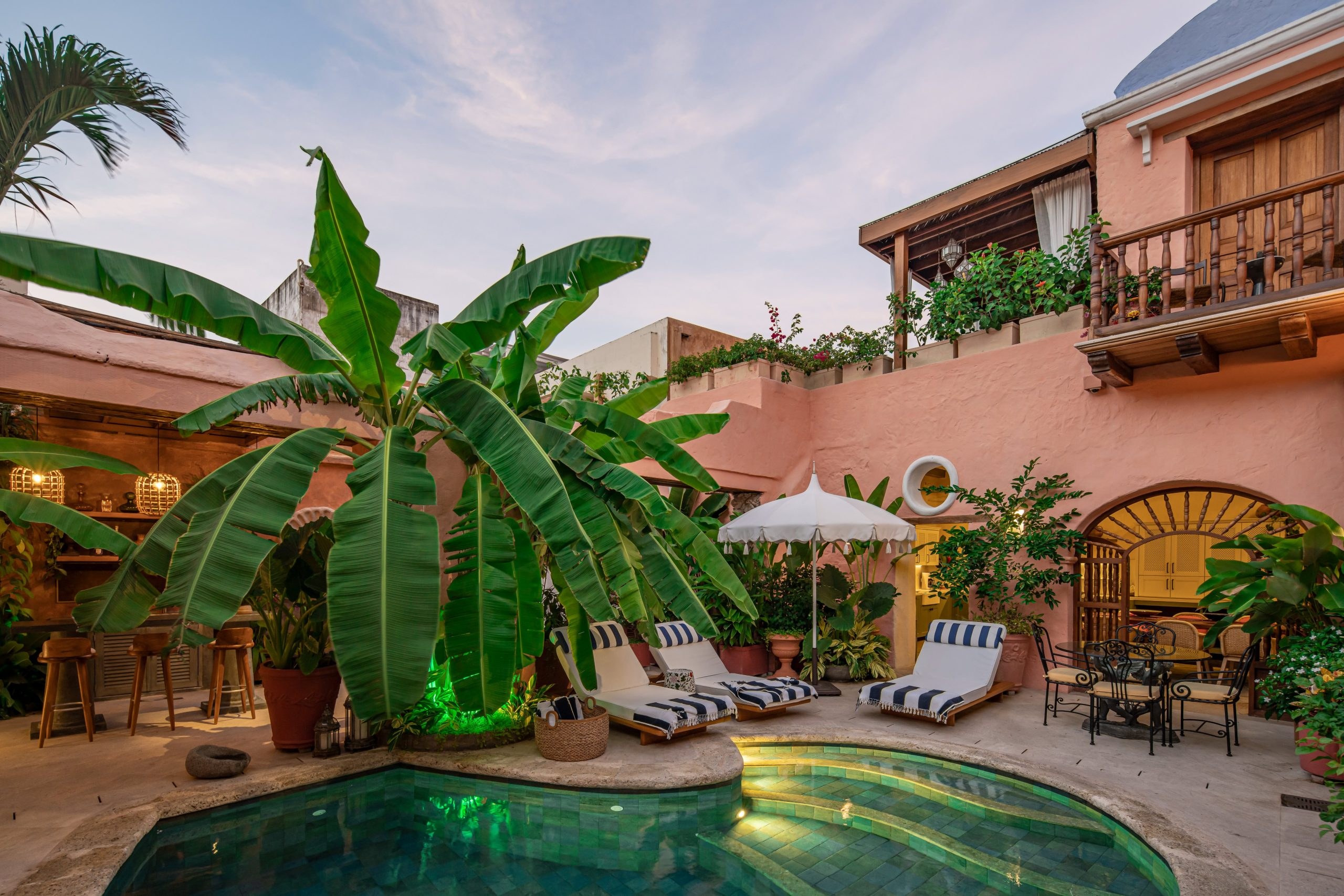 Los griegos que están llenando de negocios a Colombia: hoteles, energía y hasta un medio - Los griegos que están llenando de negocios a Colombia: hoteles, energía y hasta un medio