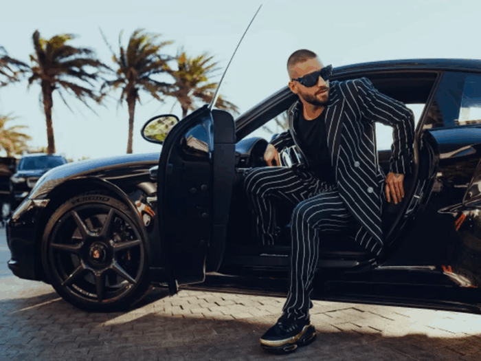 Maluma convirtió su pasión por los carros en una colección de millones: Ferrari, Porsche y joyas únicas en su garaje - Maluma convirtió su pasión por los carros en una colección de millones: Ferrari, Porsche y joyas únicas en su garaje