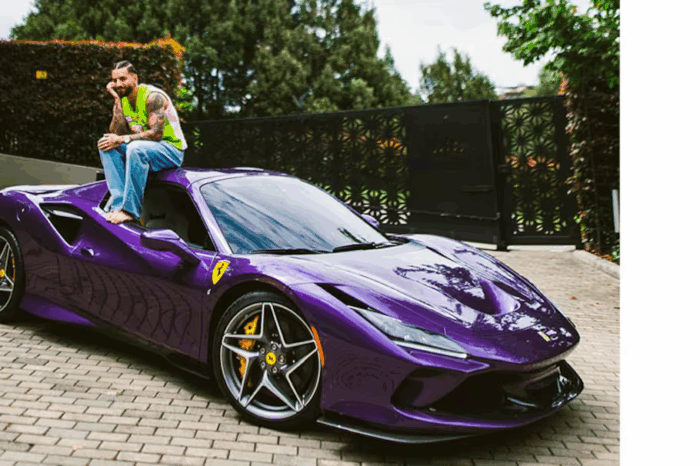 Maluma convirtió su pasión por los carros en una colección de millones: Ferrari, Porsche y joyas únicas en su garaje - Maluma convirtió su pasión por los carros en una colección de millones: Ferrari, Porsche y joyas únicas en su garaje