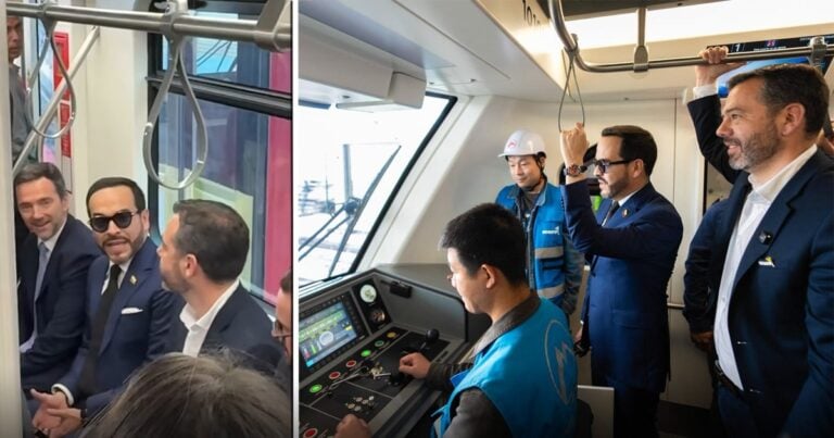 Las2orillas.co: Historias, voces y noticias de Colombia Group of men in suits seated and standing inside a modern train car during a tour or briefing. - Las2orillas.co: Historias, voces y noticias de Colombia