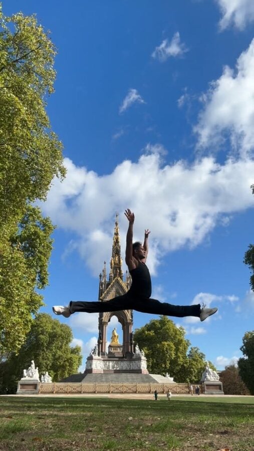 El bailarín de Buenaventura que sin saber hablar inglés llegó a Londres y conquistó el Royal Ballet - El bailarín de Buenaventura que sin saber hablar inglés llegó a Londres y conquistó el Royal Ballet