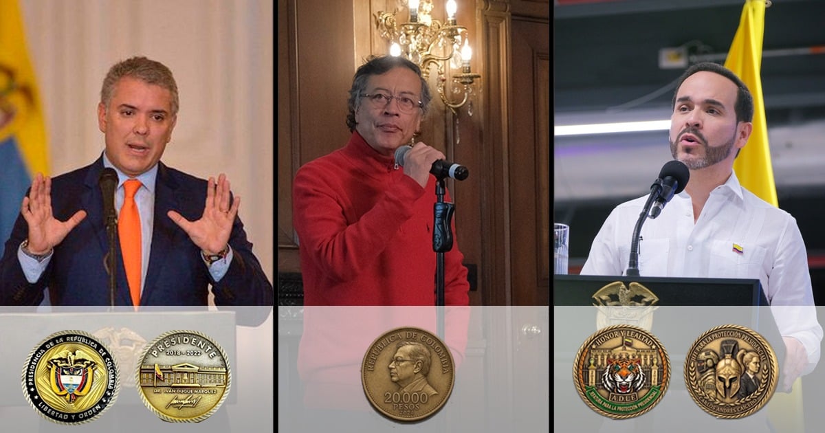 A three-panel collage of male speakers at podiums, with coin medallions across the bottom. - La pequeña empresa del sur de Bogotá que espera acuñar la moneda oficial de De la Espriella lo hizo con Duque y Petro