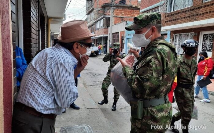 El pulso entre el presidente De la Espriella y el alcalde Galán por la militarización de Bogotá - El pulso entre el presidente De la Espriella y el alcalde Galán por la militarización de Bogotá
