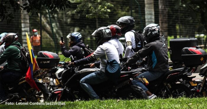 Bogotá restringe los parrilleros en motos durante Halloween en estos horarios y en estas vías - Bogotá restringe los parrilleros en motos durante Halloween en estos horarios y en estas vías