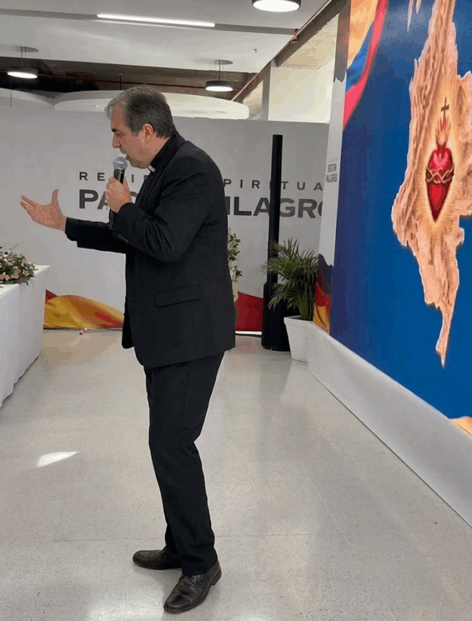 Así fue la silenciosa salida del cura Rodolfo Londoño como representante de 'El Tigre' en 5 universidades públicas - Así fue la silenciosa salida del cura Rodolfo Londoño como representante de 'El Tigre' en 5 universidades públicas