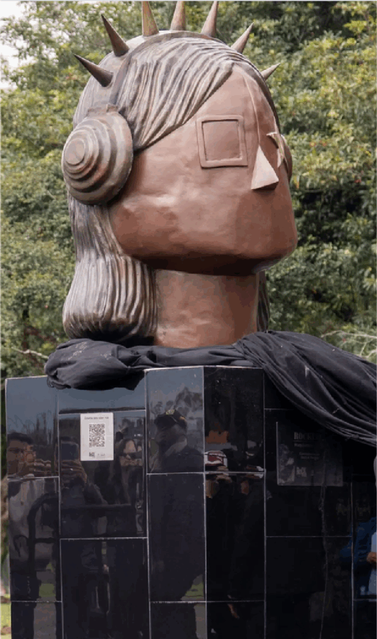  - Dolidos por una espantosa escultura en 'Rock al Parque'