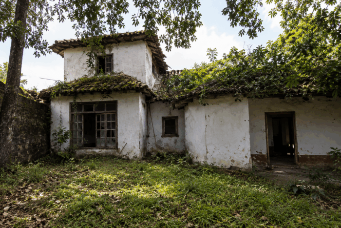 La hacienda de Kennedy que durante años fue la "casa del ahorcado" será la primera Casa de la Cultura de la localidad - La hacienda de Kennedy que durante años fue la "casa del ahorcado" será la primera Casa de la Cultura de la localidad