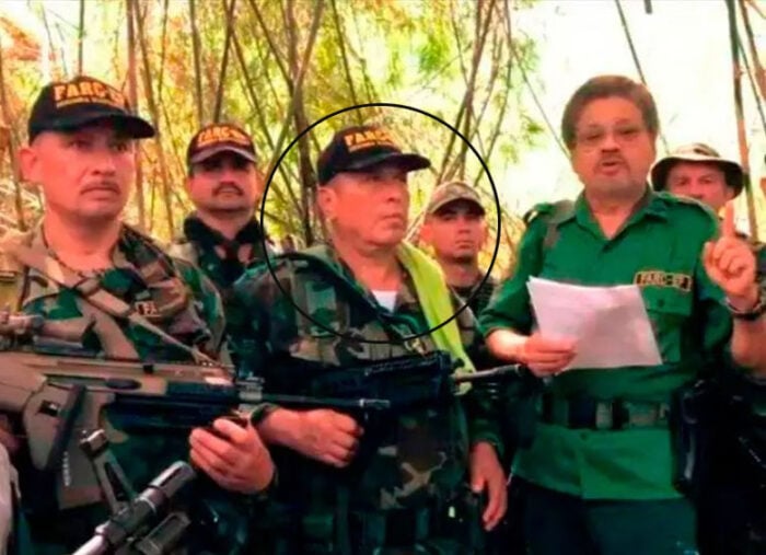 - Quién es ‘John 40’, el capo de las Farc señalado de reunir los .000 millones para el crimen de Miguel Uribe