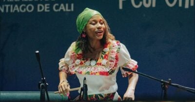 - Las2orillas.co: Historias, voces y noticias de Colombia