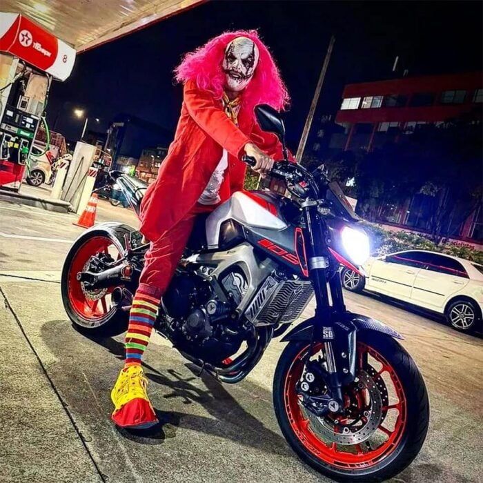Bogotá restringe los parrilleros en motos durante Halloween en estos horarios y en estas vías - Bogotá restringe los parrilleros en motos durante Halloween en estos horarios y en estas vías